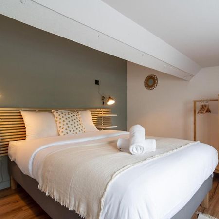 Marcq En Baroeul - Superb Apartment + Parking Bagian luar foto