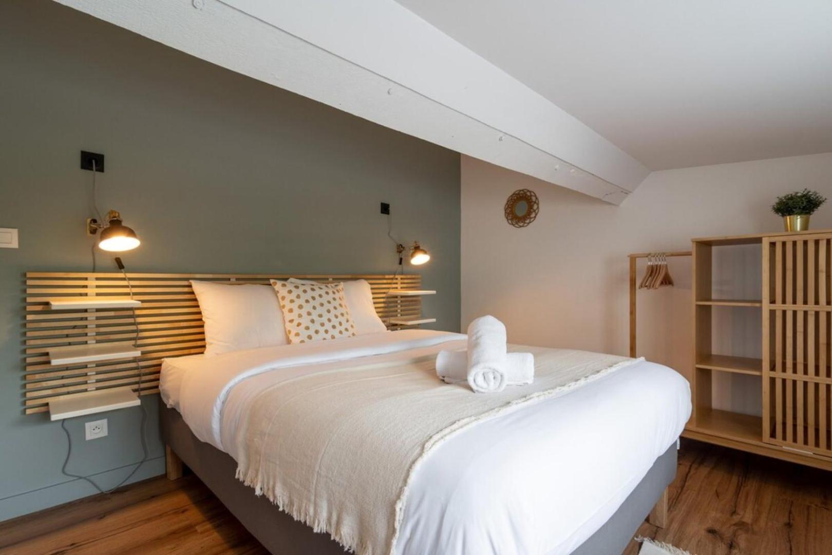 Marcq En Baroeul - Superb Apartment + Parking Bagian luar foto