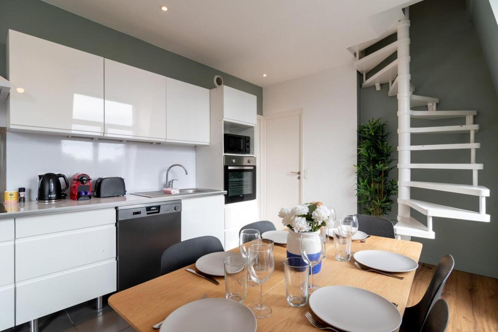 Marcq En Baroeul - Superb Apartment + Parking Bagian luar foto
