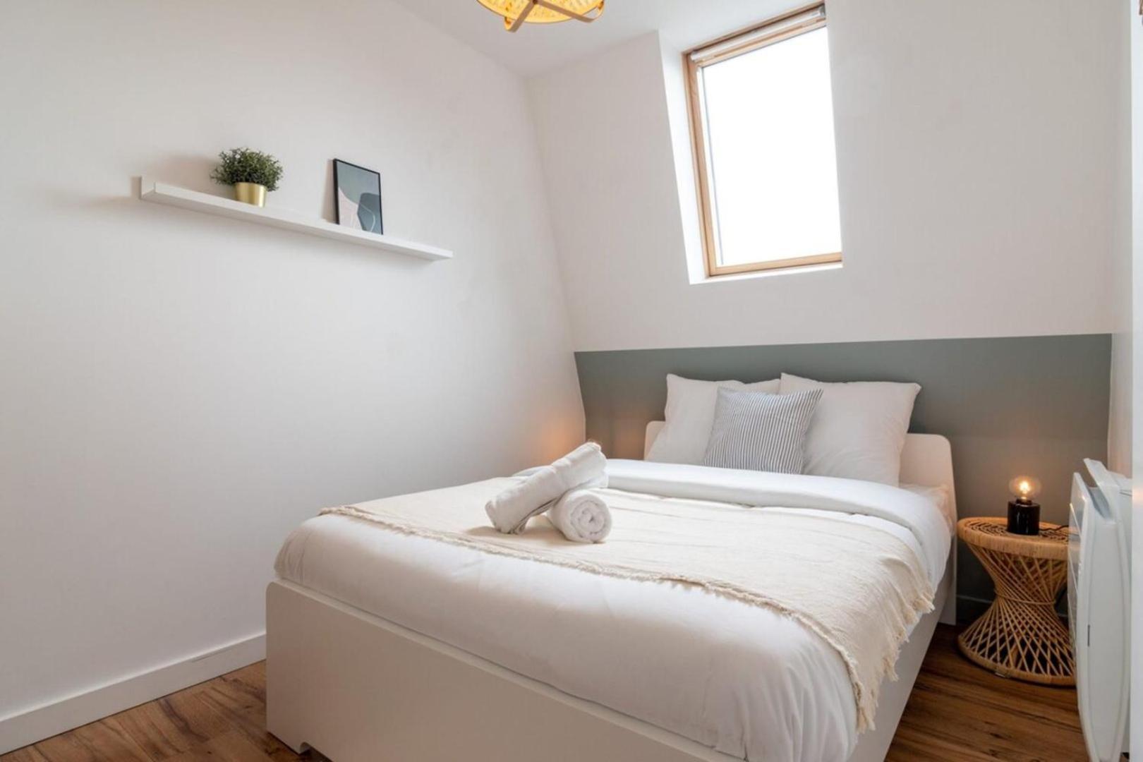 Marcq En Baroeul - Superb Apartment + Parking Bagian luar foto